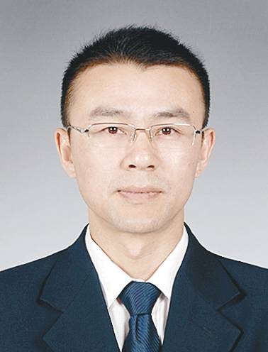 徐强（辽宁省沈阳市康平县人民政府原县长）