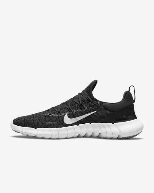 Nike Free RN 5.0 Next Nature 女子跑步鞋