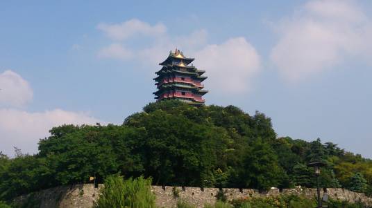 狮子山风景区（云南省丽江市狮子山风景区）