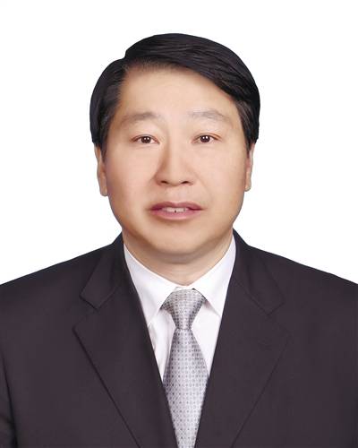 李才（内蒙古呼伦贝尔市政协原党组书记、主席）