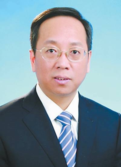 杨晓波（湖北省黄石市原市长、长江财险董事长）