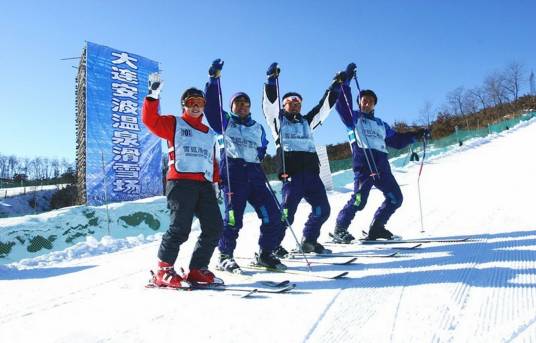 大连安波滑雪场