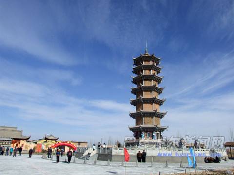 宝莲寺（内蒙古自治区巴彦淖尔市杭锦后旗蛮会镇）