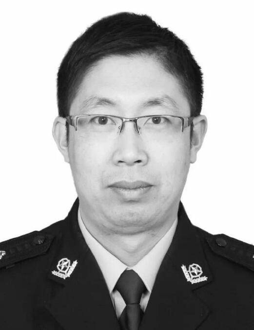 陈永虎（浙江省绍兴市公安局柯桥区分局交警大队马鞍中队原中队长）