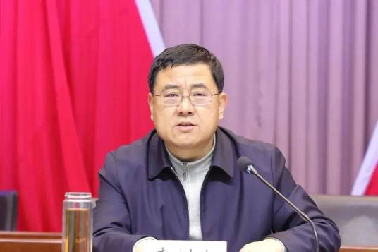 李树忠（山西省太原市娄烦县委原书记、二级巡视员）