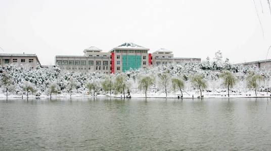 武汉生物工程学院管理学院