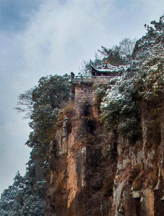 飞雪亭（浙江雪窦山景区景点）