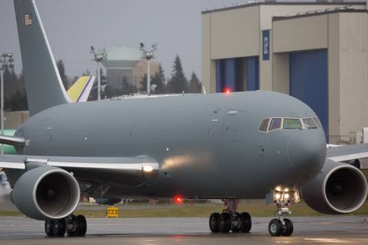 KC-46A加油机